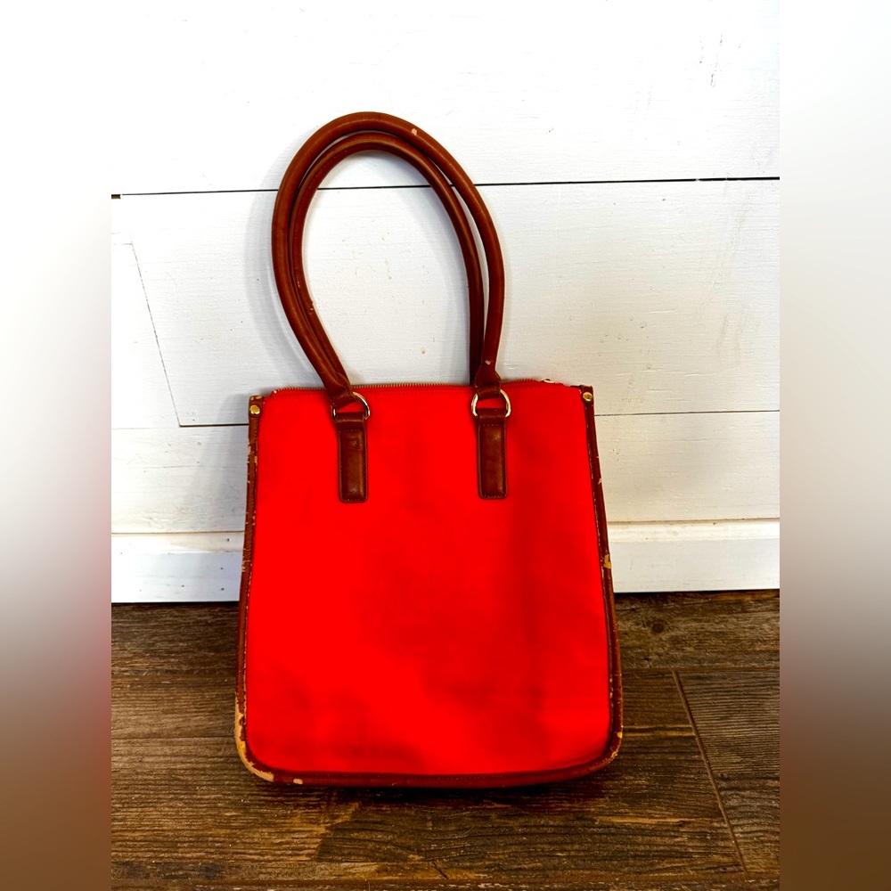 Shiraleah of Chicago orange brown purse shoulder